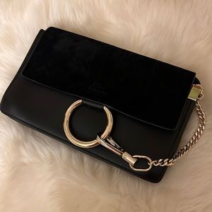 Price drop ⤵️⤵️⤵️Chloe Faye small shoulder bag in black